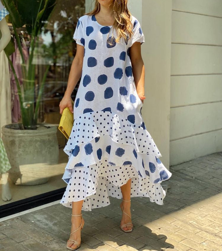 Sophisticated Dress with a Clean Classic Look