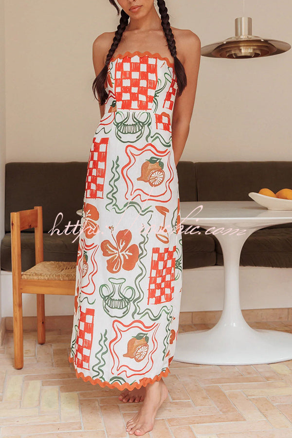 Beautifully Finished Dress in a Timeless Design