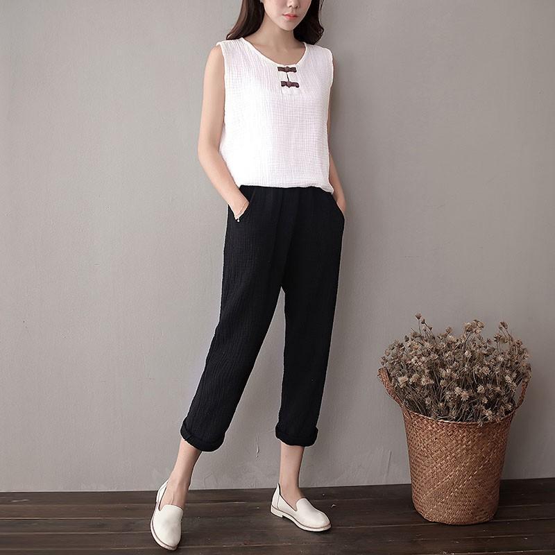 Beautifully Finished Pants in a Timeless Design