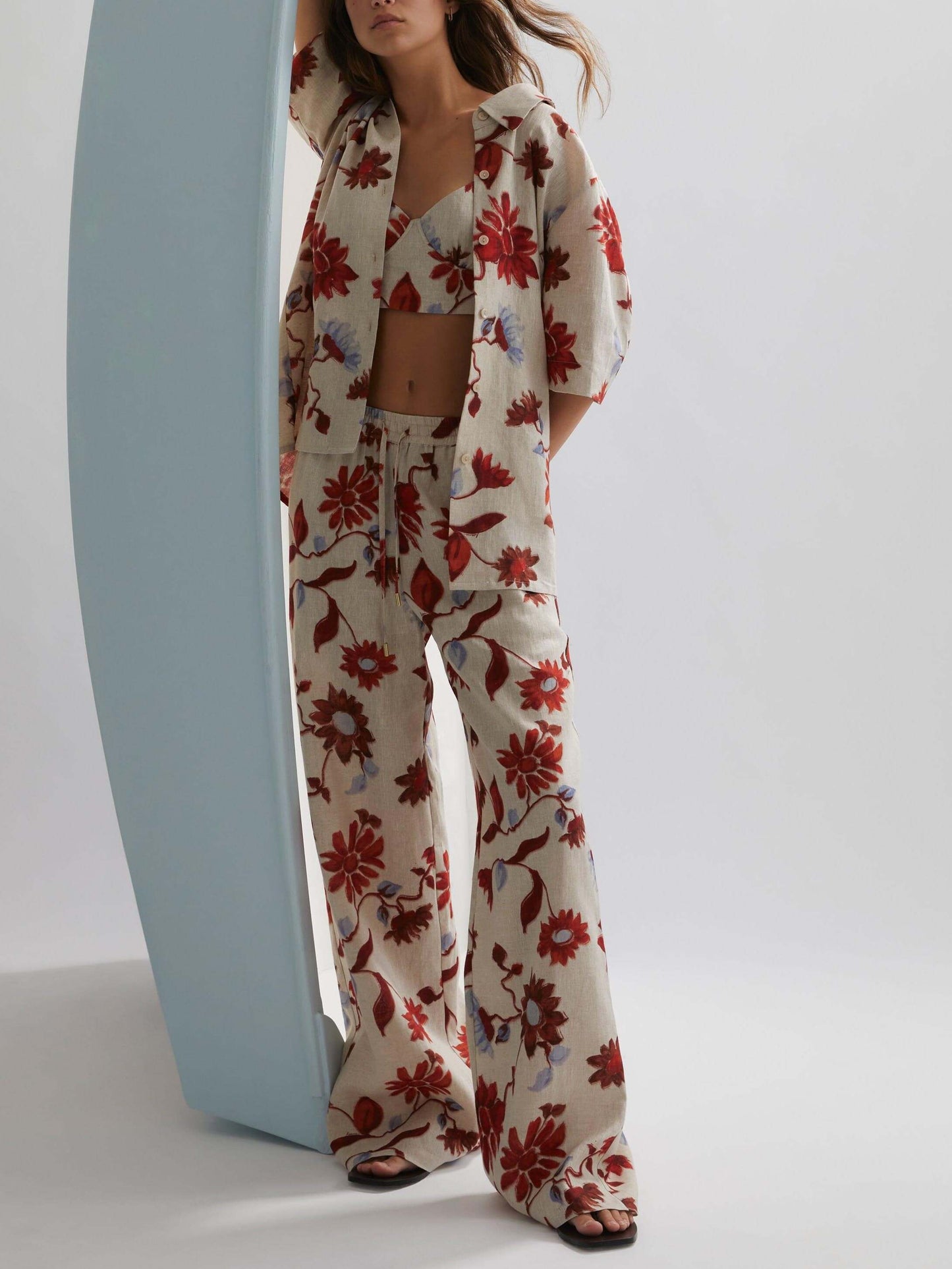 Classic Vintage Pants with a Flattering Fit