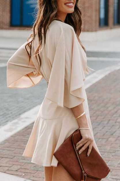 Sophisticated Garment with a Clean Classic Look