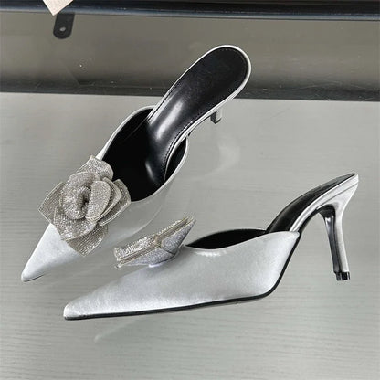 Graceful Orthopedic Pumps for Modern Look