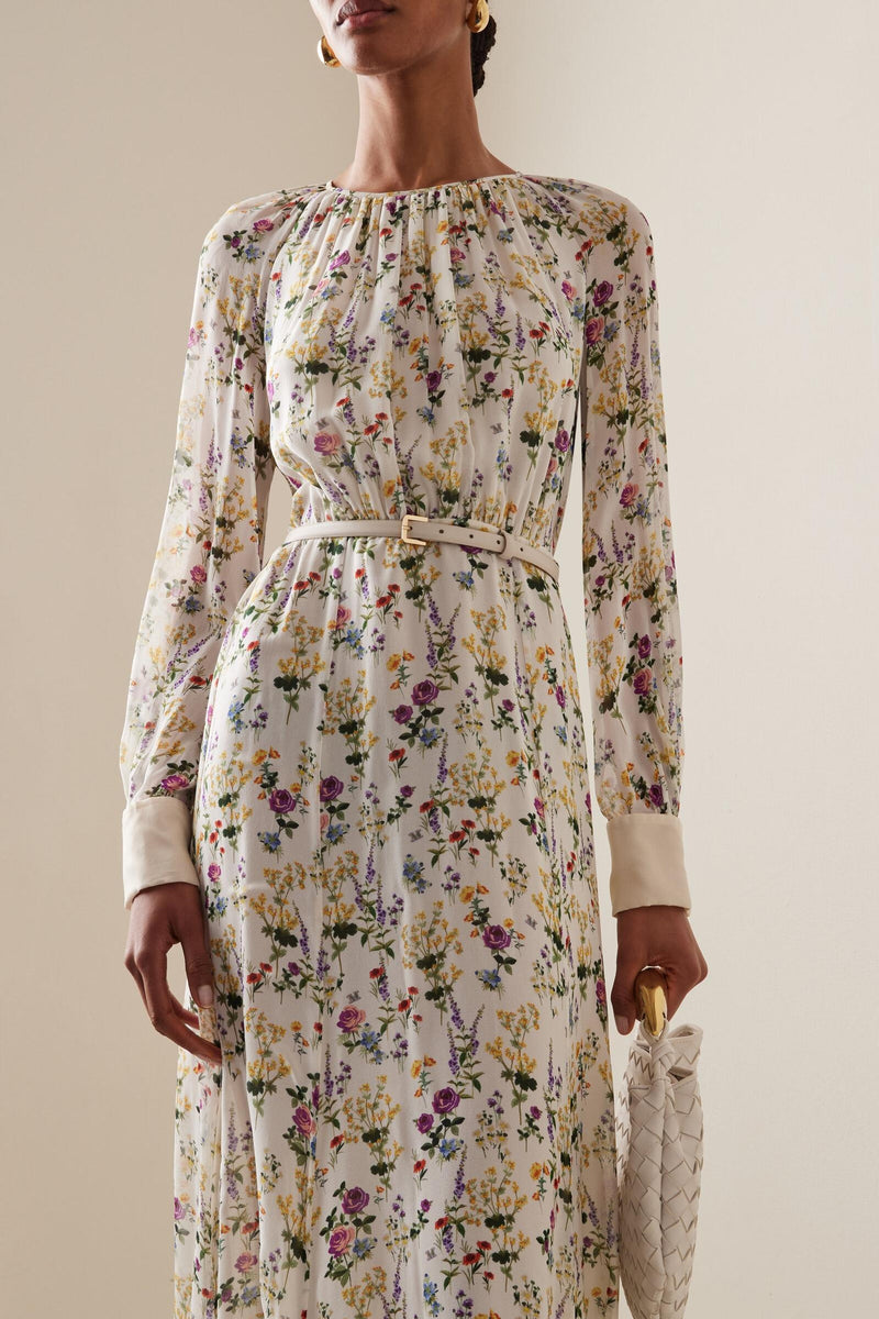 A Vintage Style Dress with Delicate Timeless Details