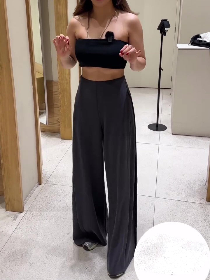 Sophisticated Pants with a Clean Classic Look