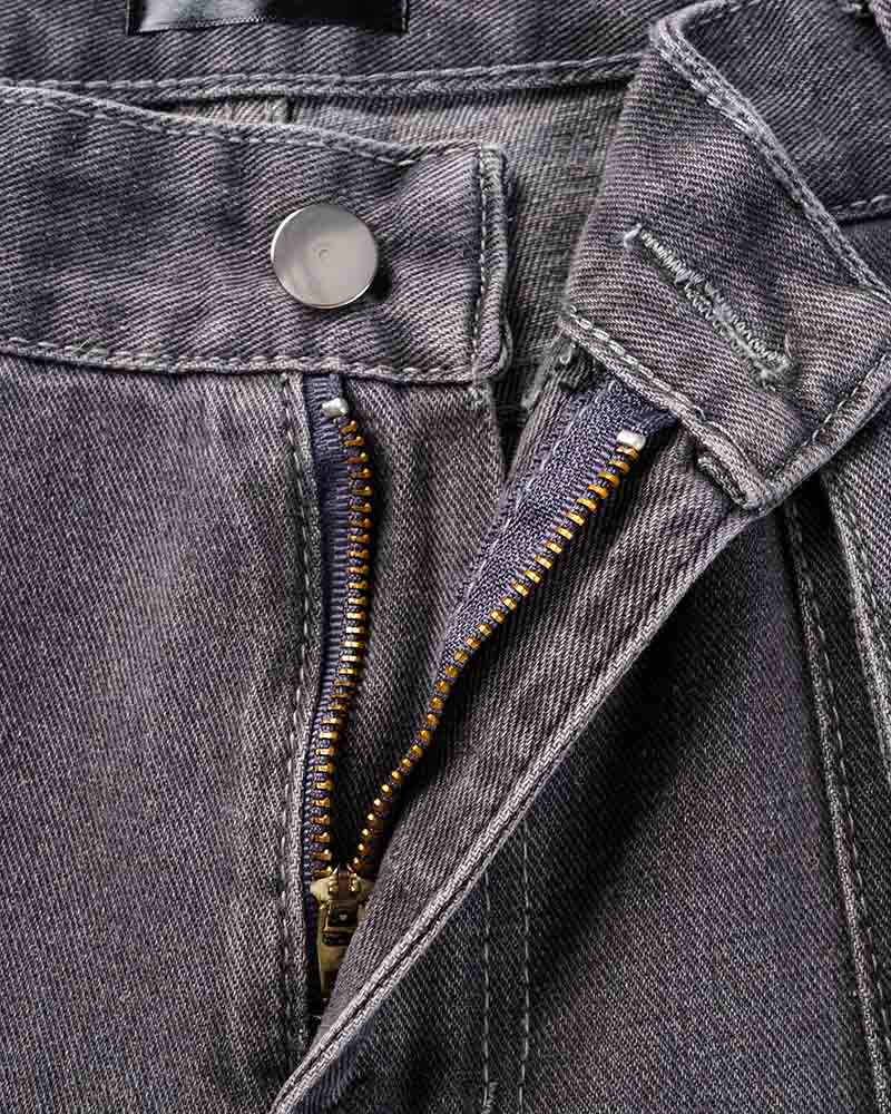 Classic Vintage Pants with a Flattering Fit
