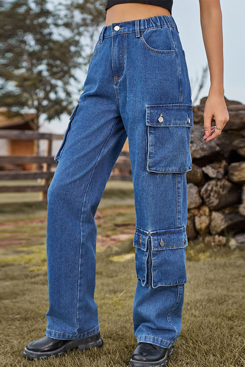 Effortlessly Elegant Garment with a Timeless Design