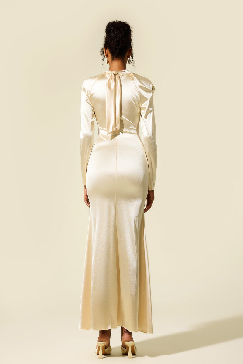 A Vintage Style Dress with Delicate Timeless Details