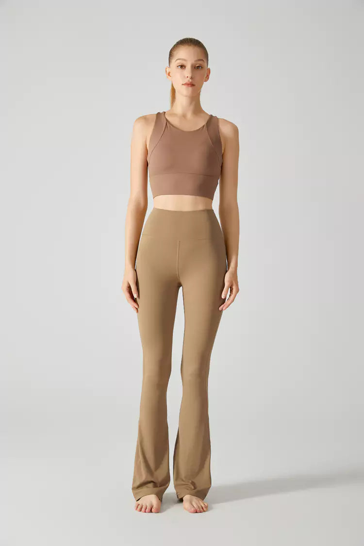 Gracefully Styled Garment for Any Occasion