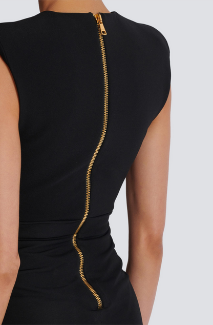 Polished Dress with an Effortless Classic Look
