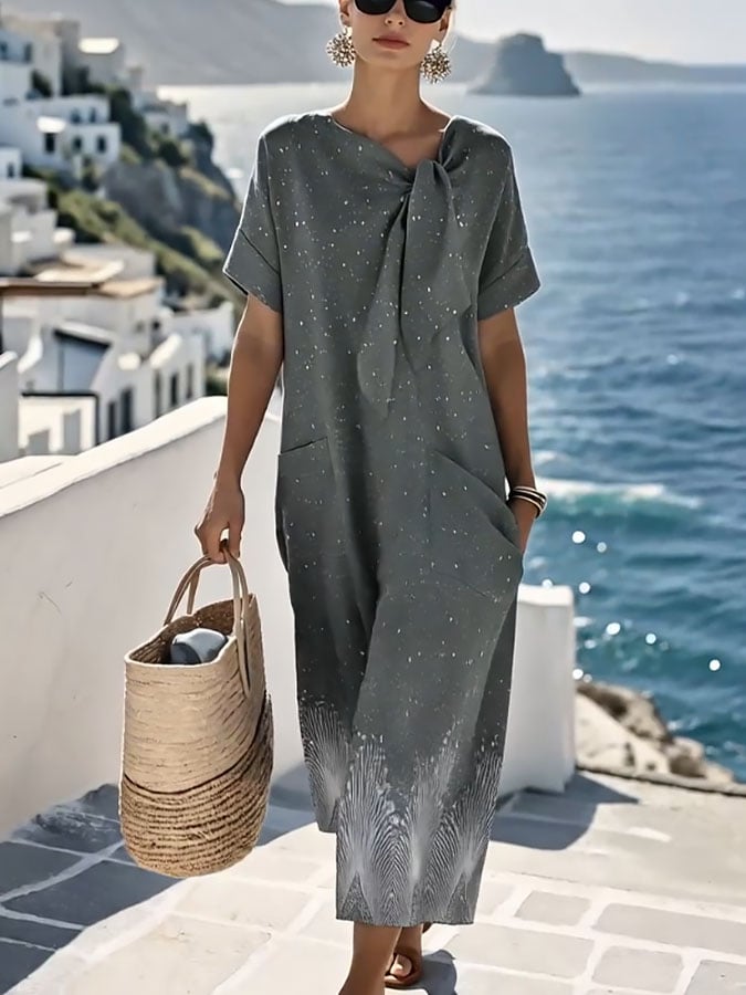 Sophisticated Dress with a Clean Classic Look