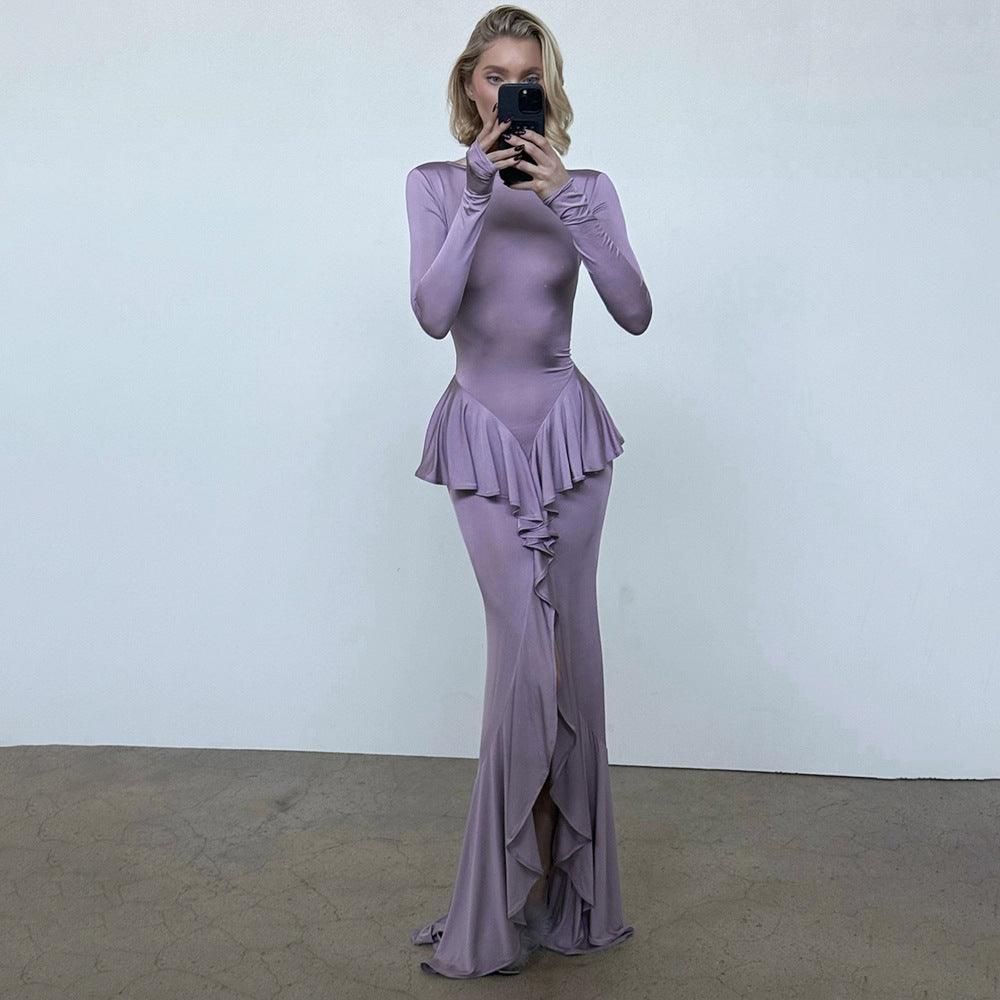 Beautifully Finished Dress in a Timeless Design