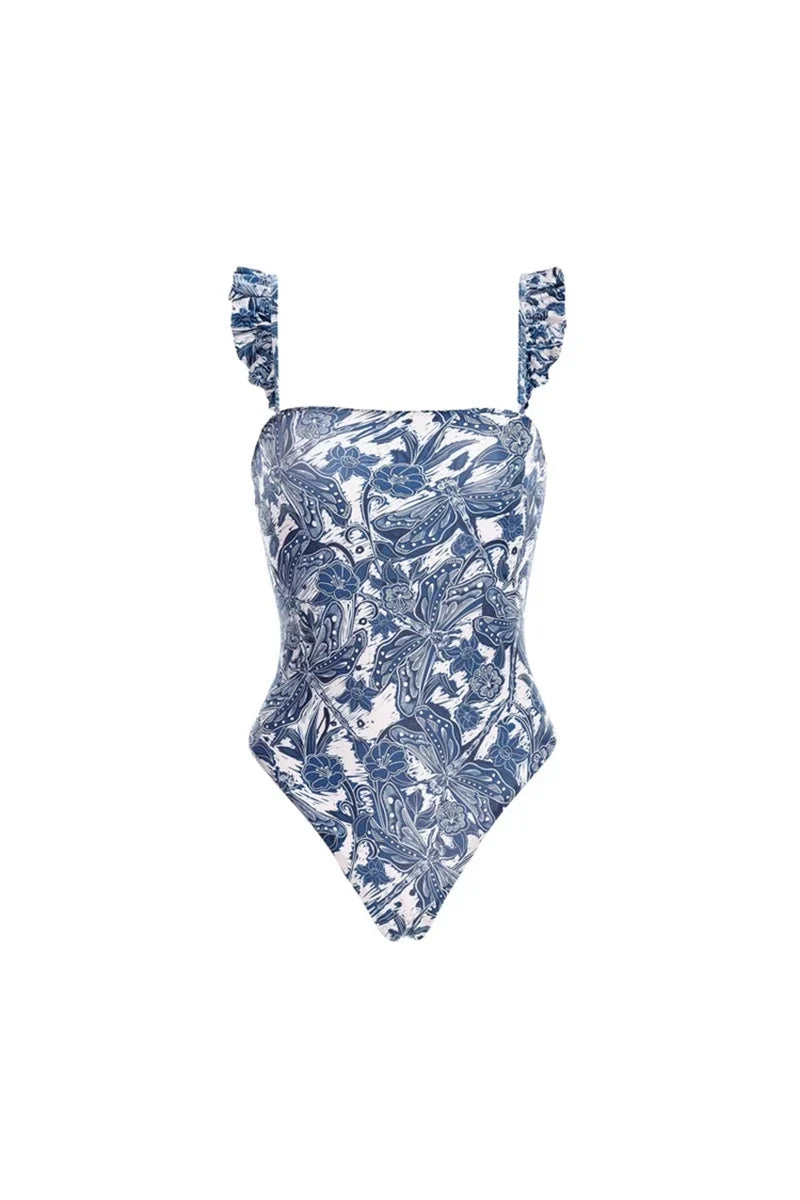 Effortlessly Elegant Garment with a Timeless Design