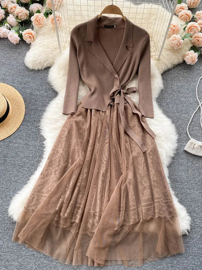 Beautifully Finished Dress in a Timeless Design