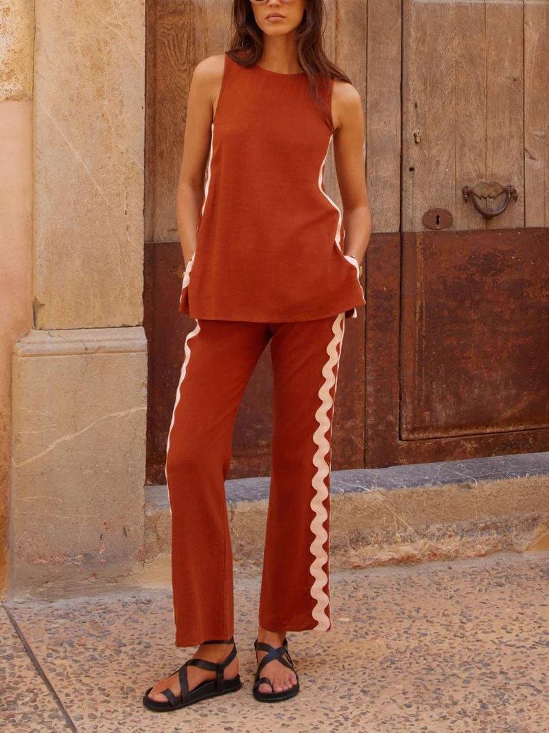A Vintage Style Pants with Delicate Timeless Details