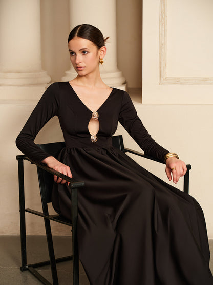 Polished Dress with an Effortless Classic Look