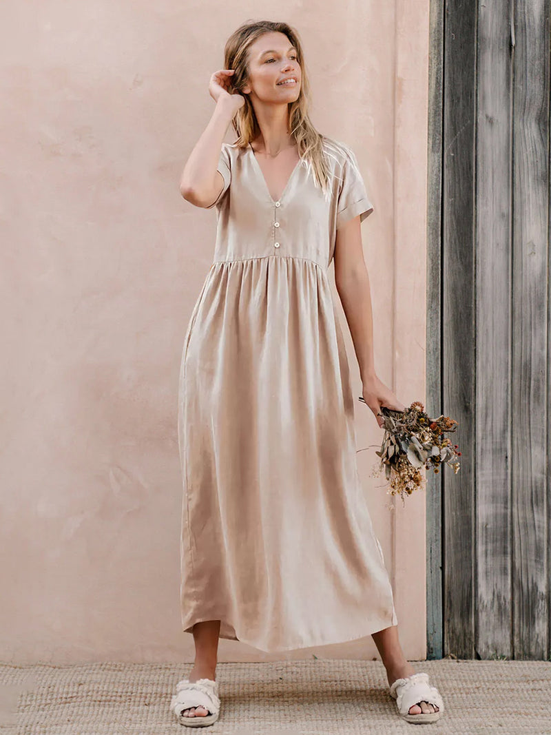 Elegantly Styled Dress for Everyday Wear