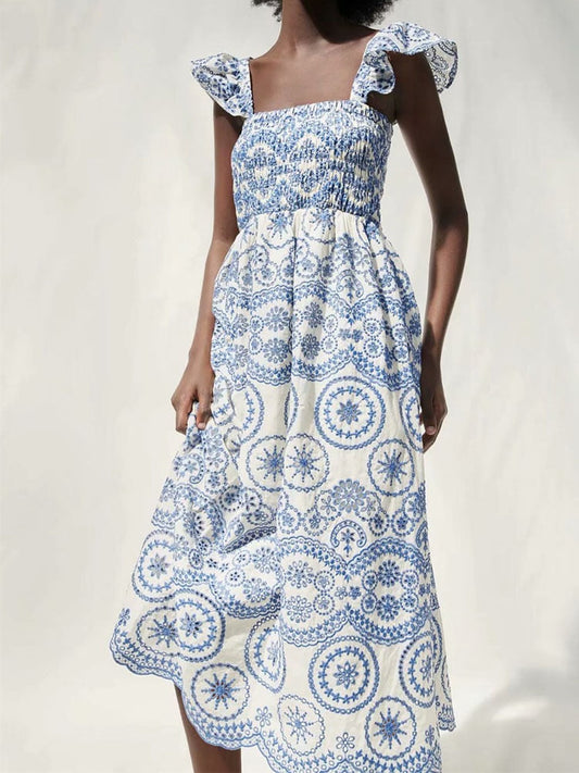 Polished Dress with an Effortless Classic Look