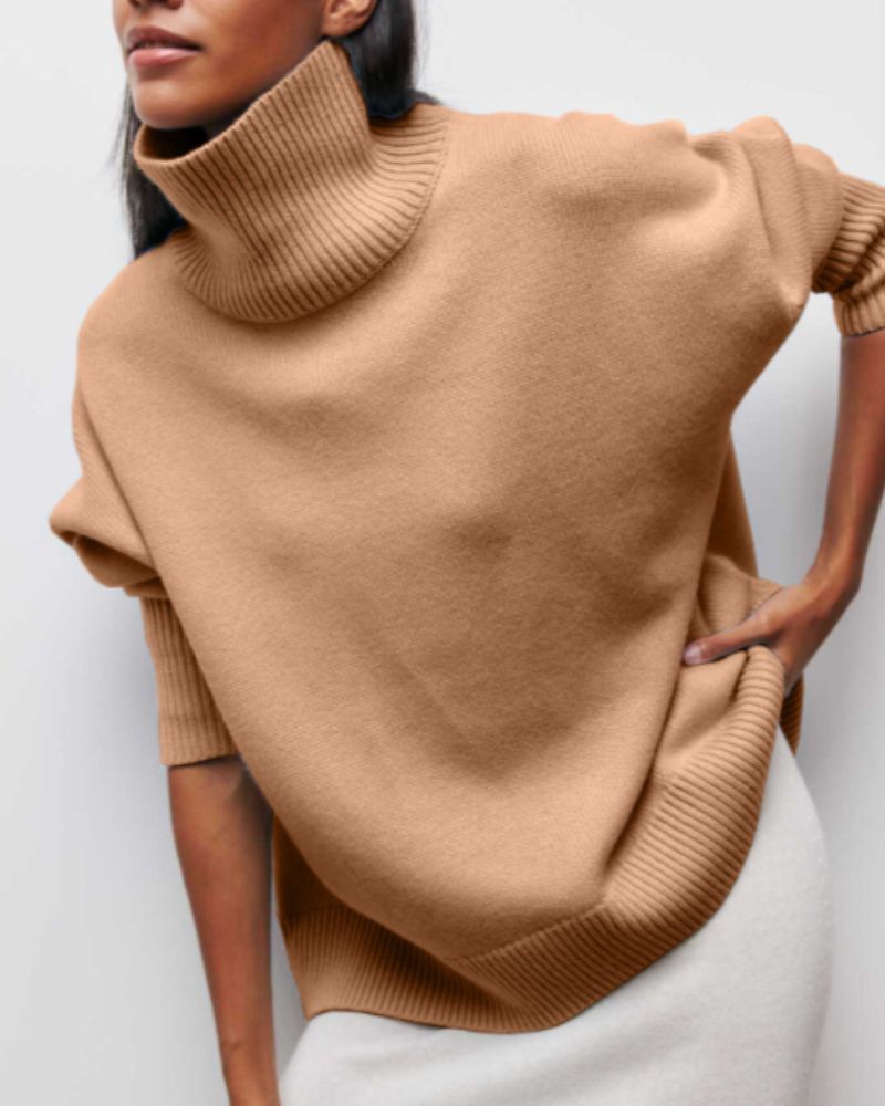 Effortlessly Elegant Sweater with a Timeless Design