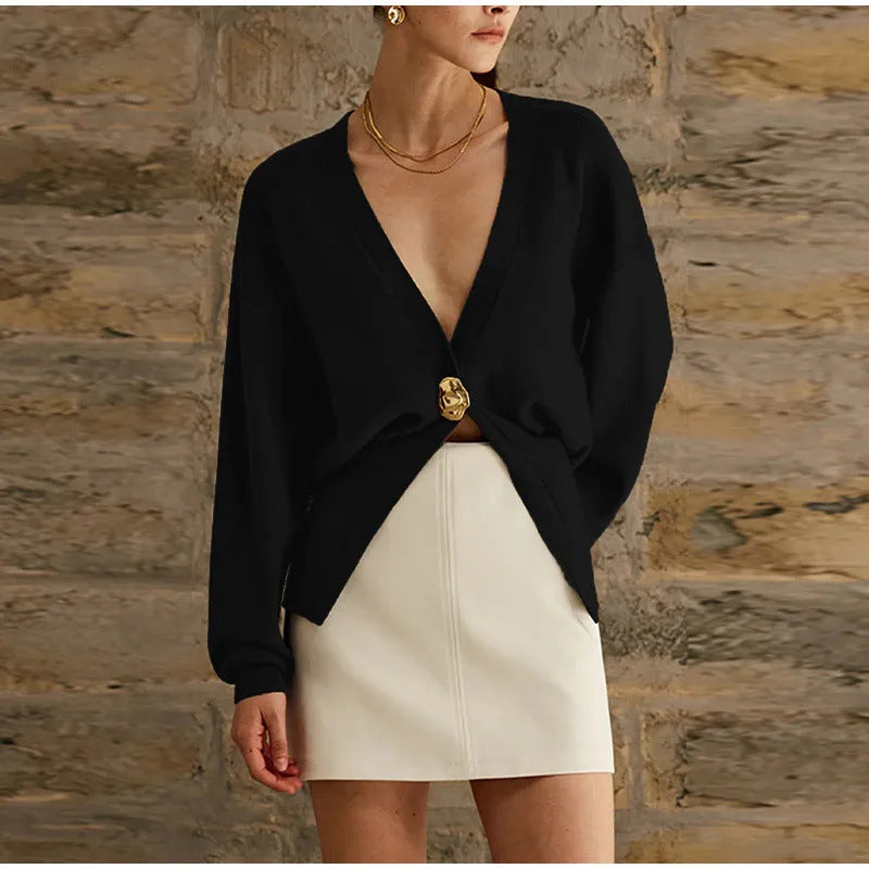 Elegantly Styled Cardigan for Everyday Wear