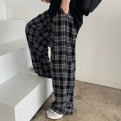 Elegantly Styled Pants for Everyday Wear