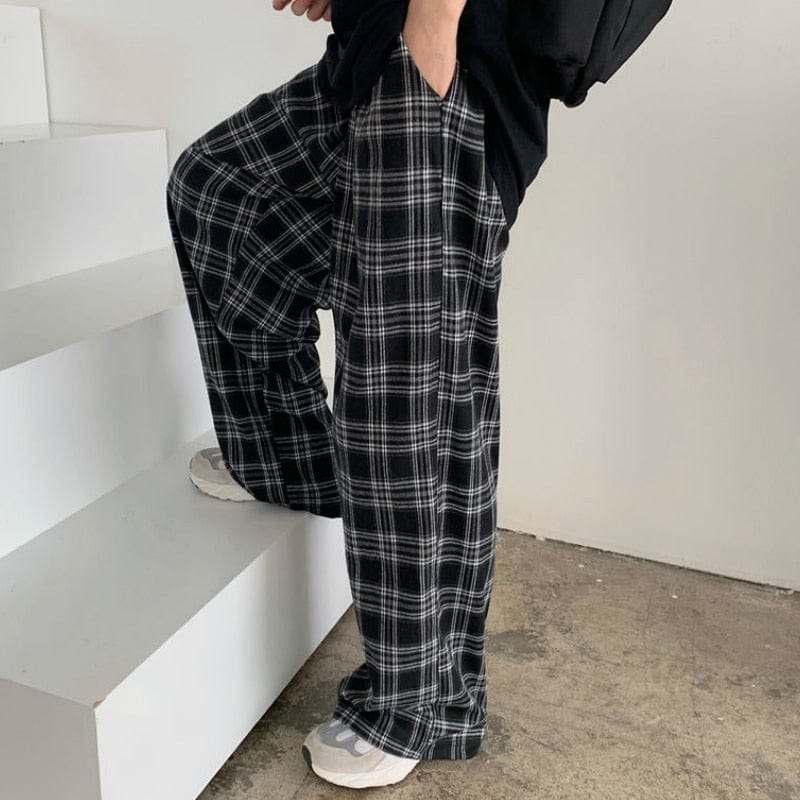 Elegantly Styled Pants for Everyday Wear