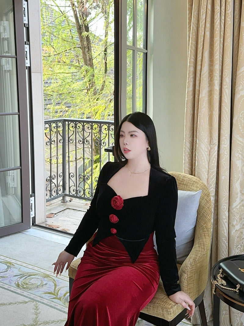 Beautifully Crafted Dress in a Classic Style