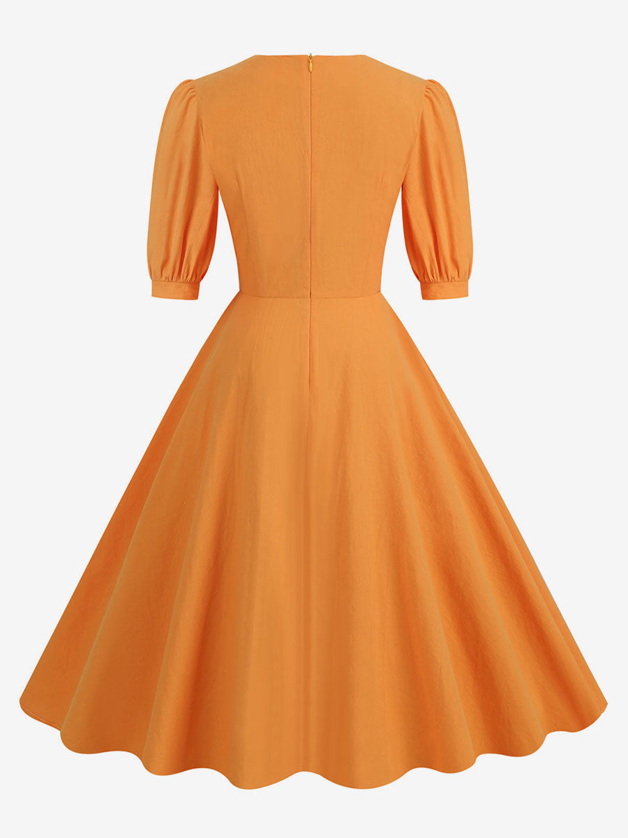Classic Vintage & Enduringly Stylish Dress