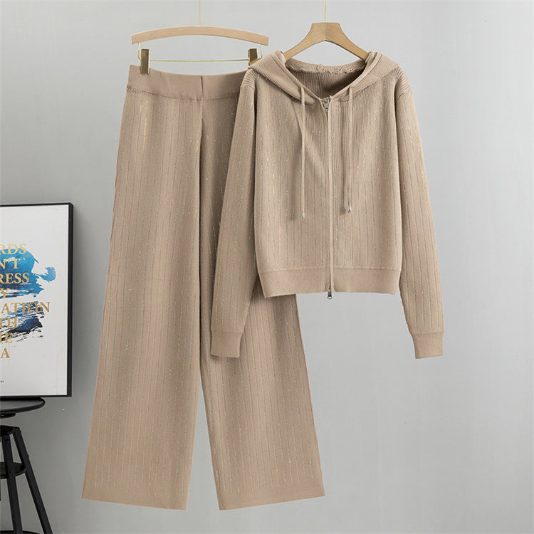 Effortlessly Elegant Cardigan with a Timeless Design