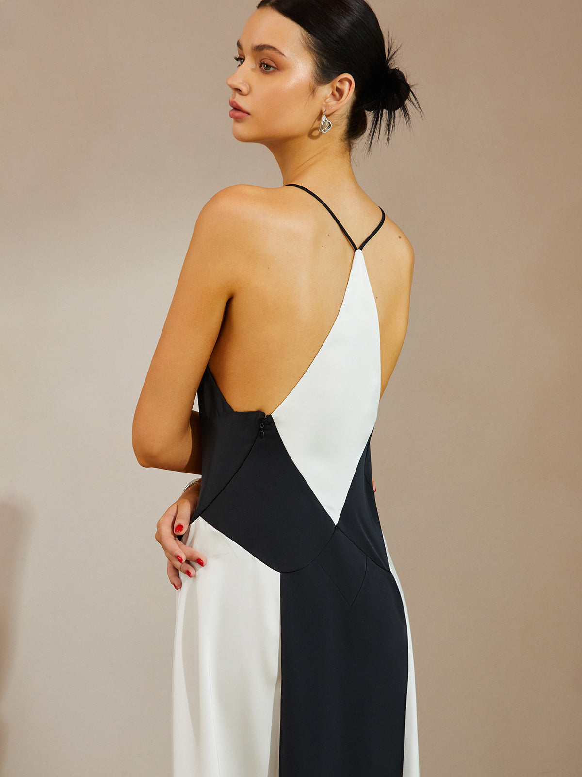 Polished Dress with an Effortless Classic Look