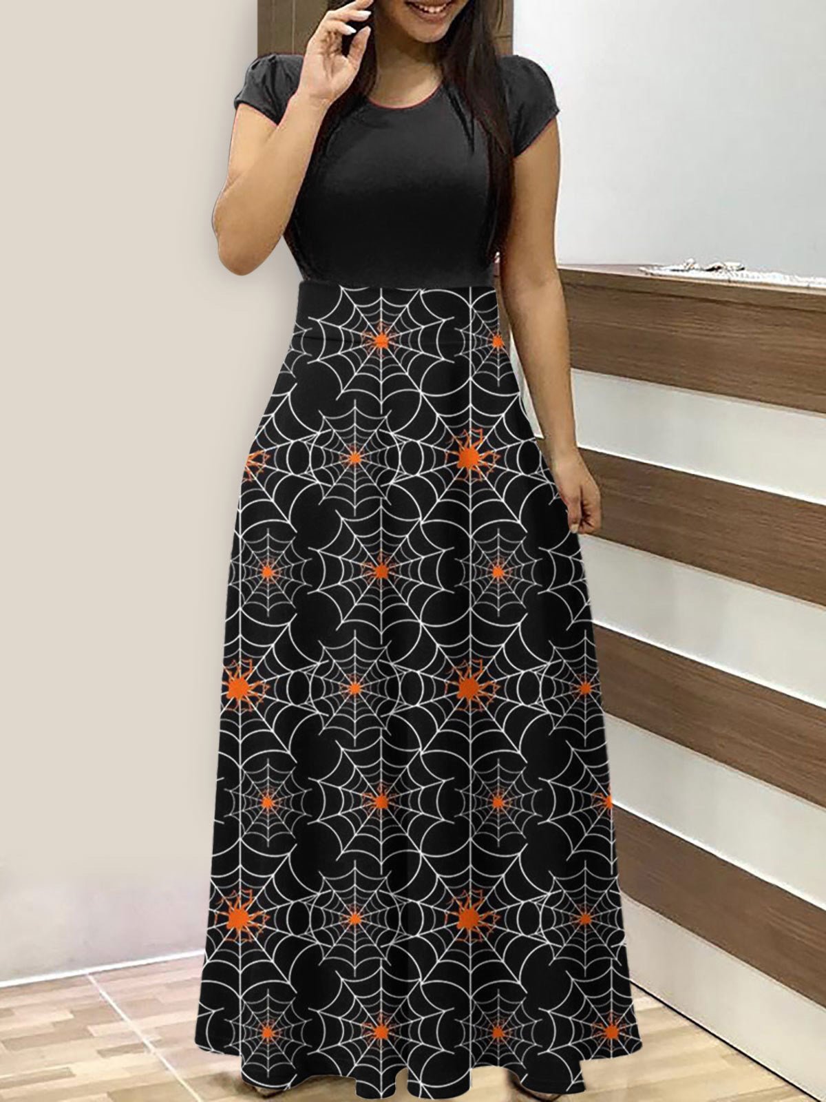 Polished Dress with an Effortless Classic Look