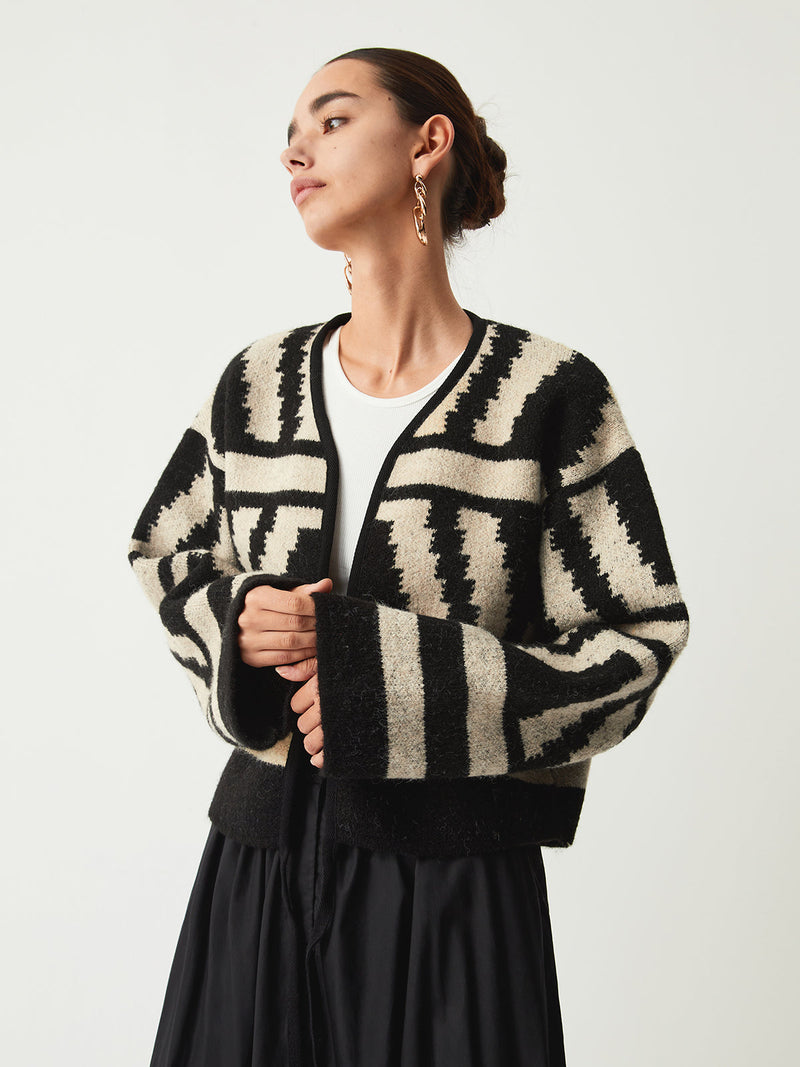 Classic Vintage & Enduringly Stylish Cardigan