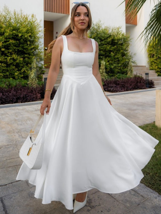 Polished Dress with an Effortless Classic Look