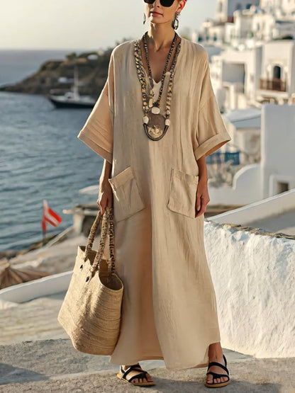 Classic Vintage Dress with a Flattering Fit