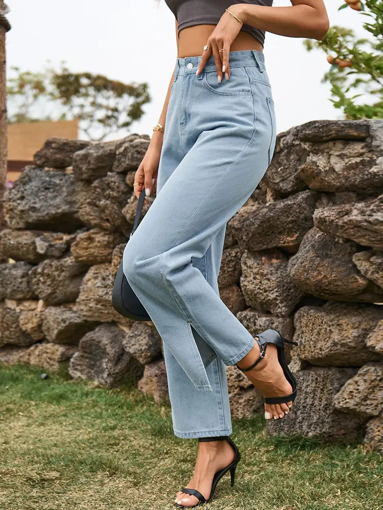 Classic Vintage Pants with a Flattering Fit