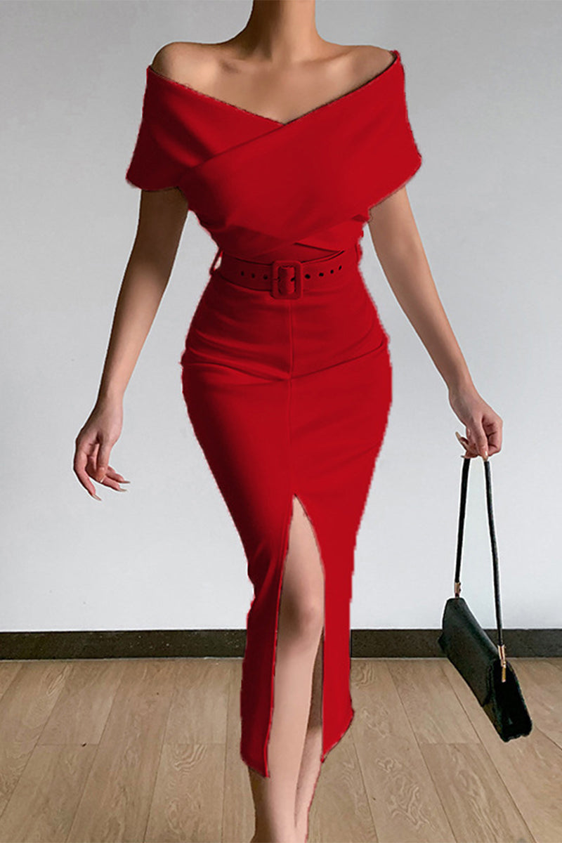 Sophisticated Dress with a Clean Classic Look
