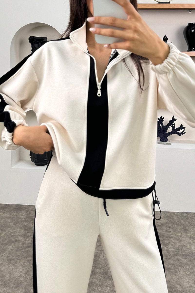 Beautifully Finished Pants in a Timeless Design