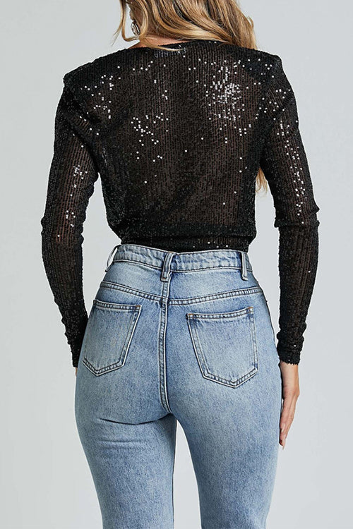 Well Tailored Garment with a Graceful Silhouette