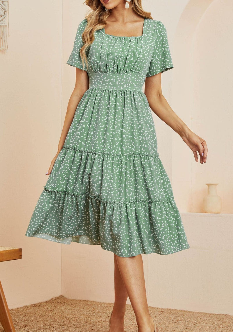 Effortlessly Elegant Dress with a Timeless Design