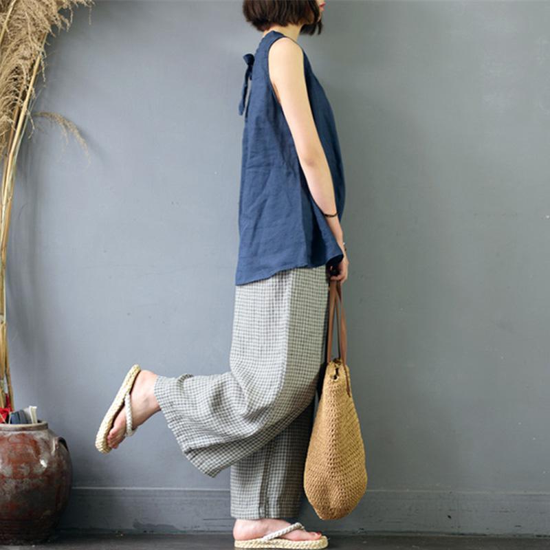 Well Tailored Pants with a Graceful Silhouette