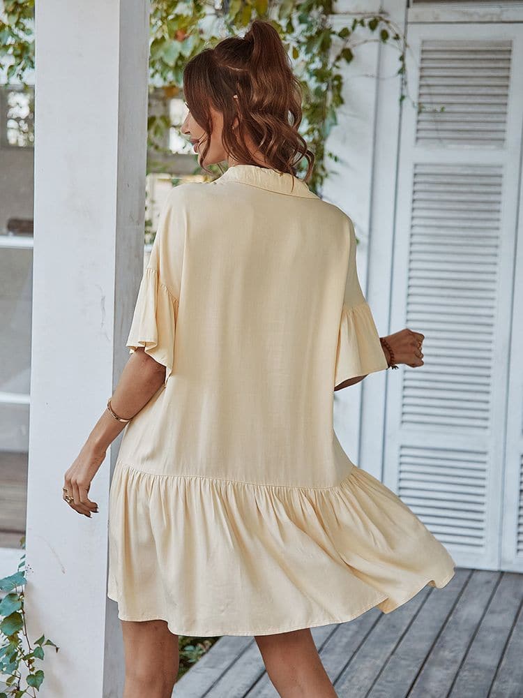 Effortlessly Elegant Dress with a Timeless Design