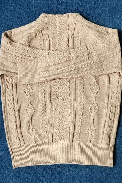 Beautifully Finished Sweater in a Timeless Design
