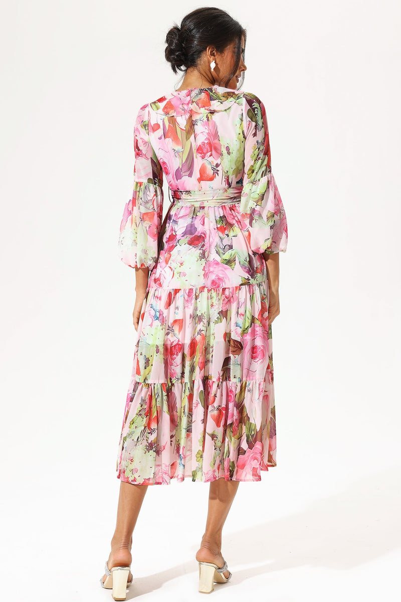 Classic Vintage Dress with a Flattering Fit