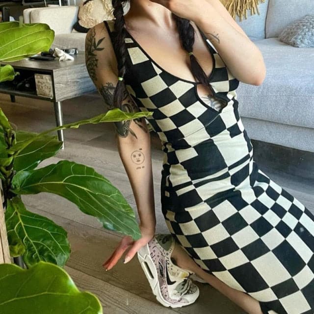 Polished Dress with an Effortless Classic Look