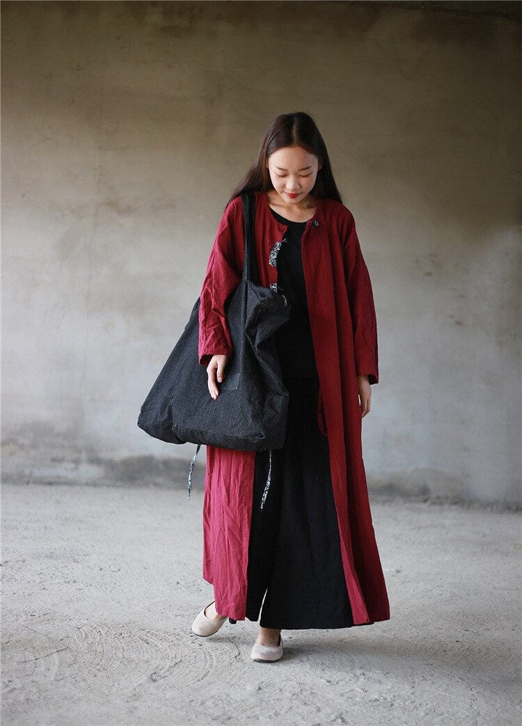 Well Tailored Cardigan with a Graceful Silhouette