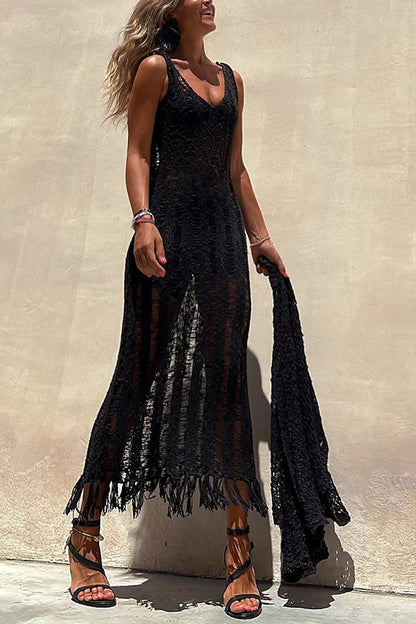 Sophisticated Dress with a Clean Classic Look