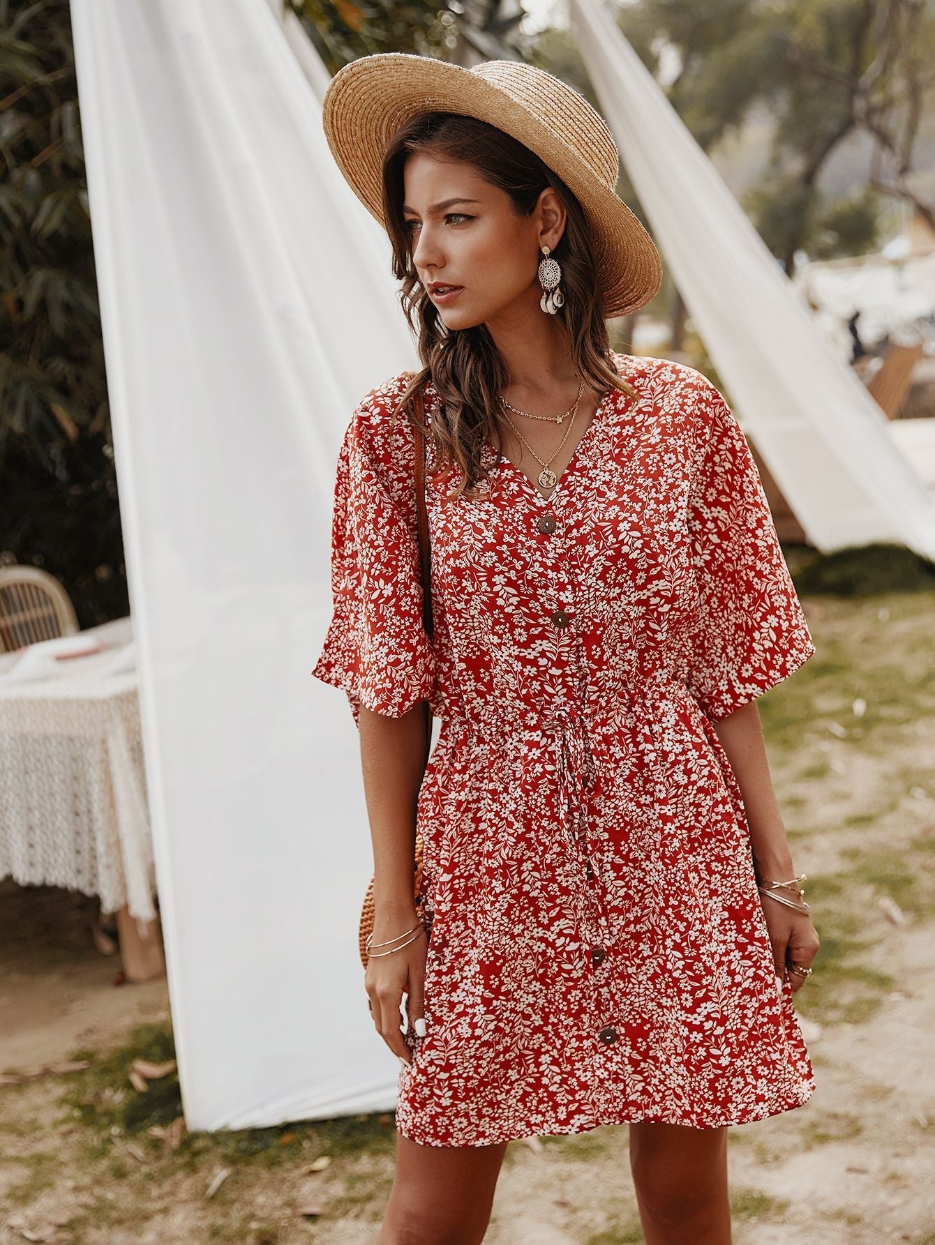 Sophisticated Dress with a Clean Classic Look