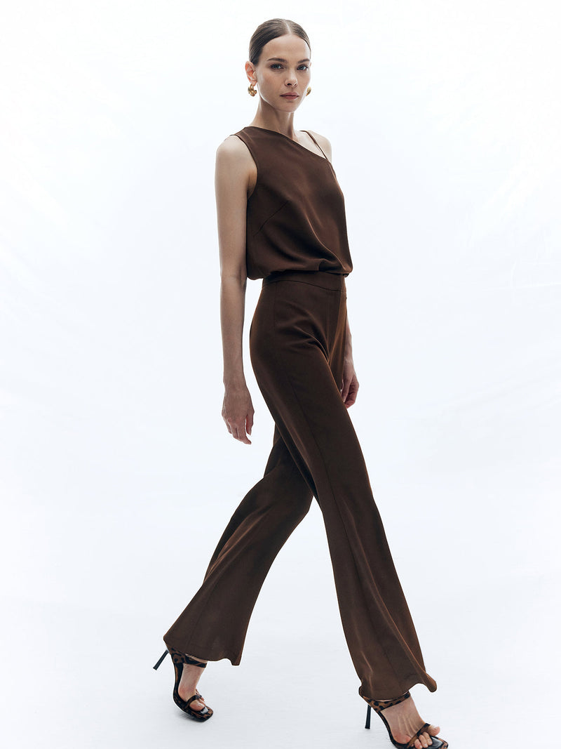 Elegantly Styled Pants for Everyday Wear