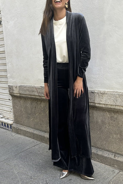 Beautifully Finished Cardigan in a Timeless Design