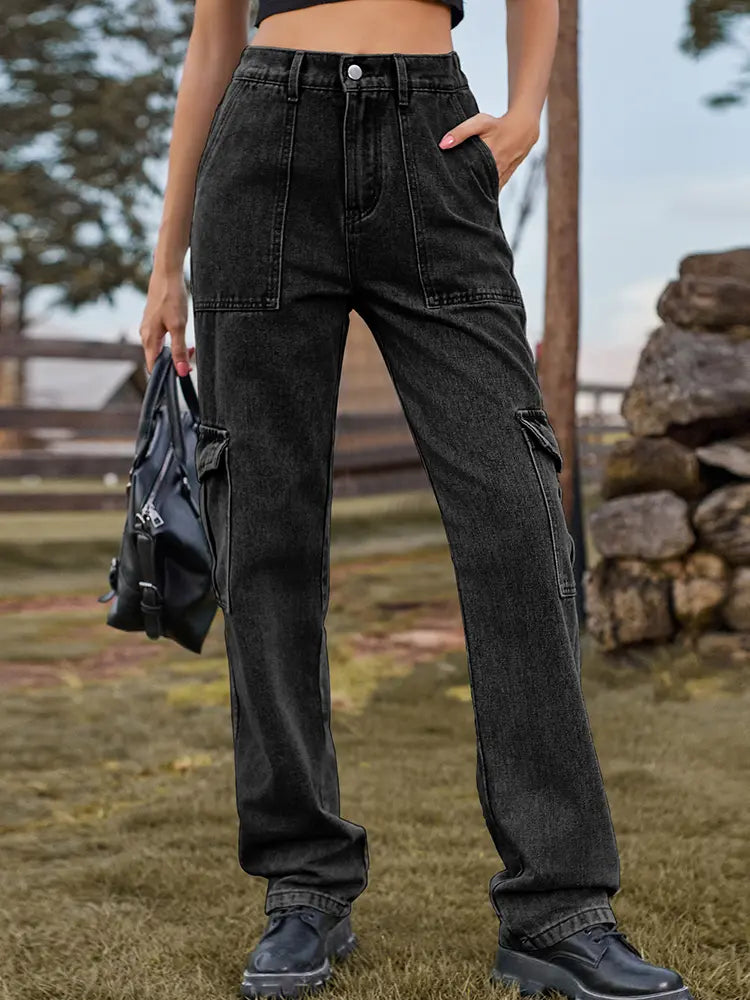 Well Tailored Pants with a Graceful Silhouette
