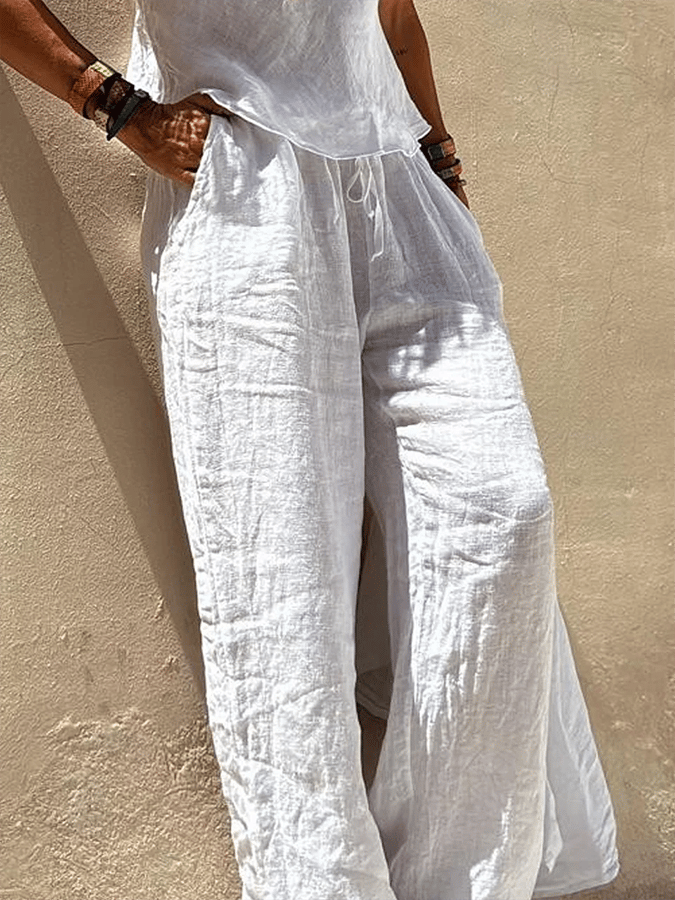 Sophisticated Pants with a Clean Classic Look